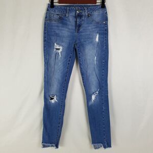 Maurices Jeans Womens Small Blue Low Rise Jegging Destroyed Medium Wash‎ Denim